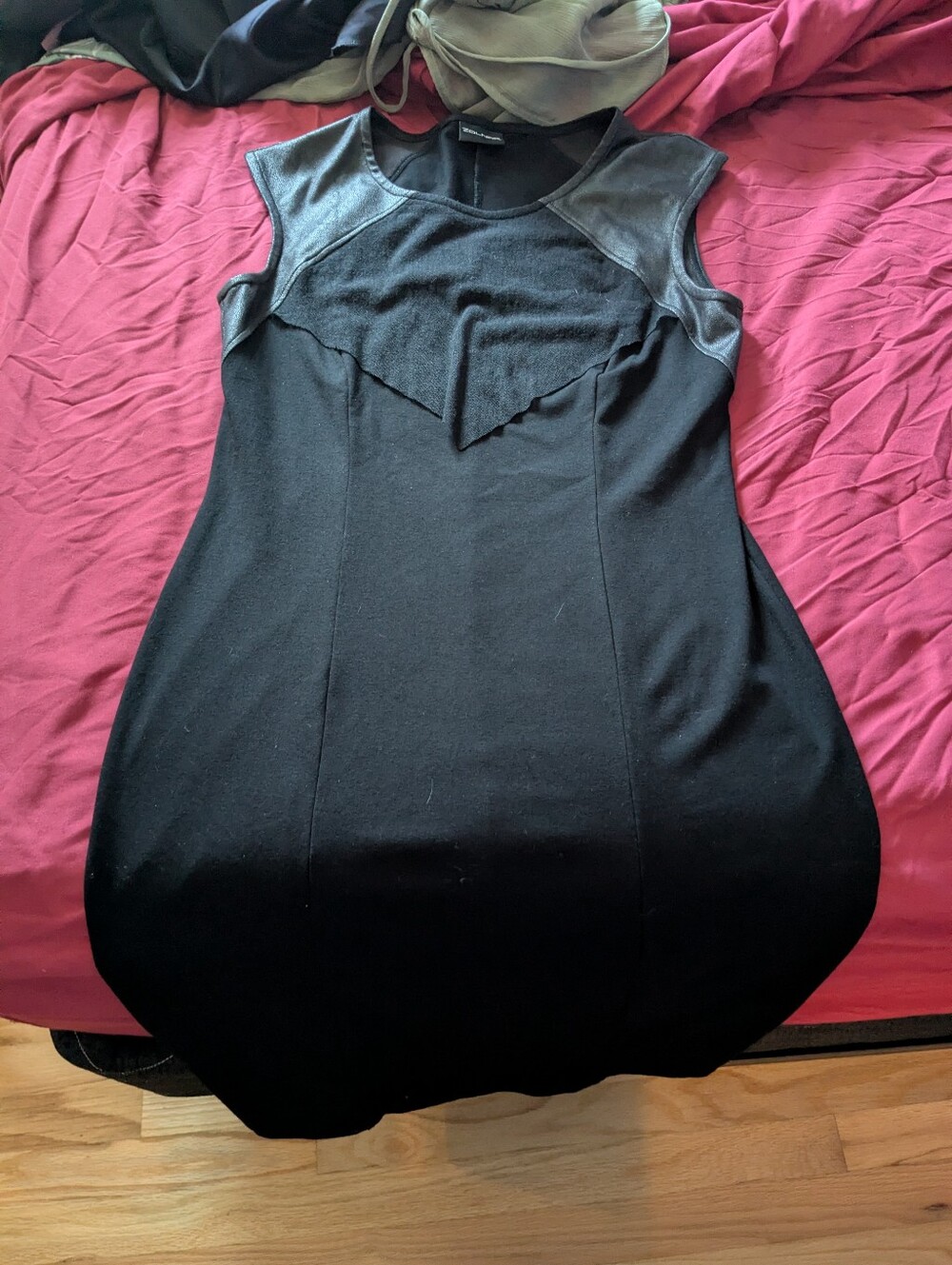 GB 16 Zolnar Etsy Dress